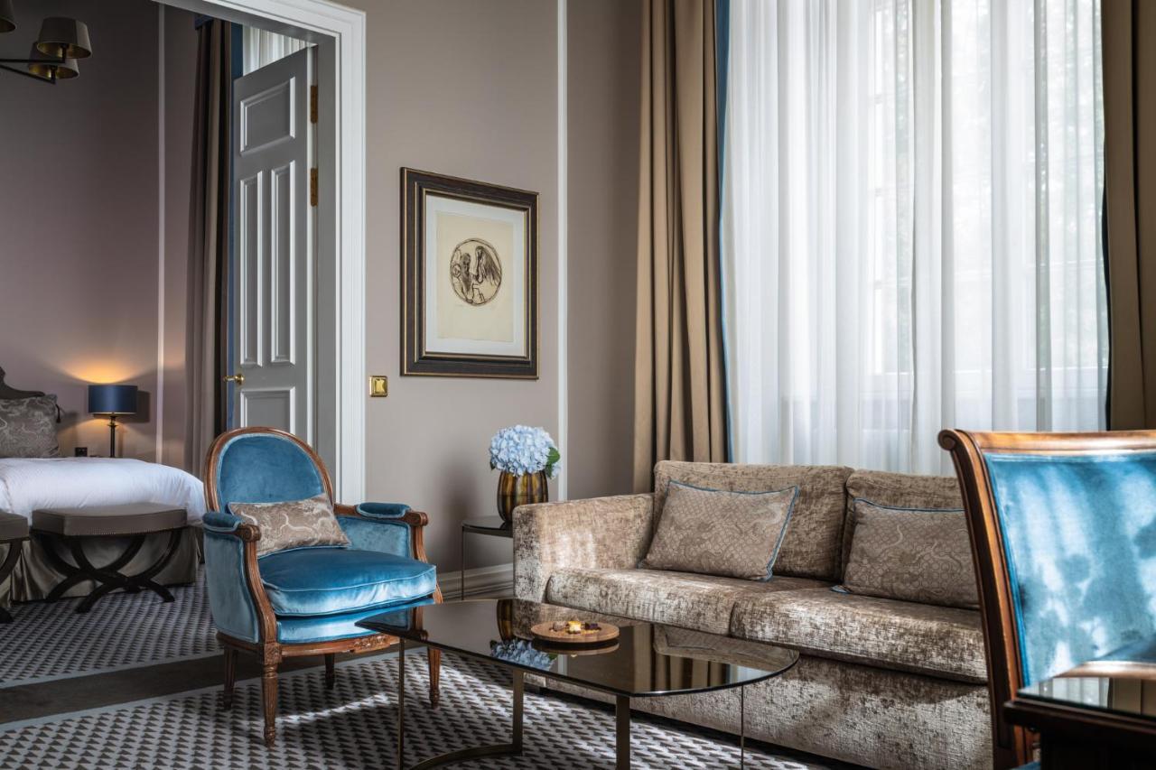 Althoff Grandhotel Schloss Bensberg แบร์กิชกลัดบัค ภายนอก รูปภาพ