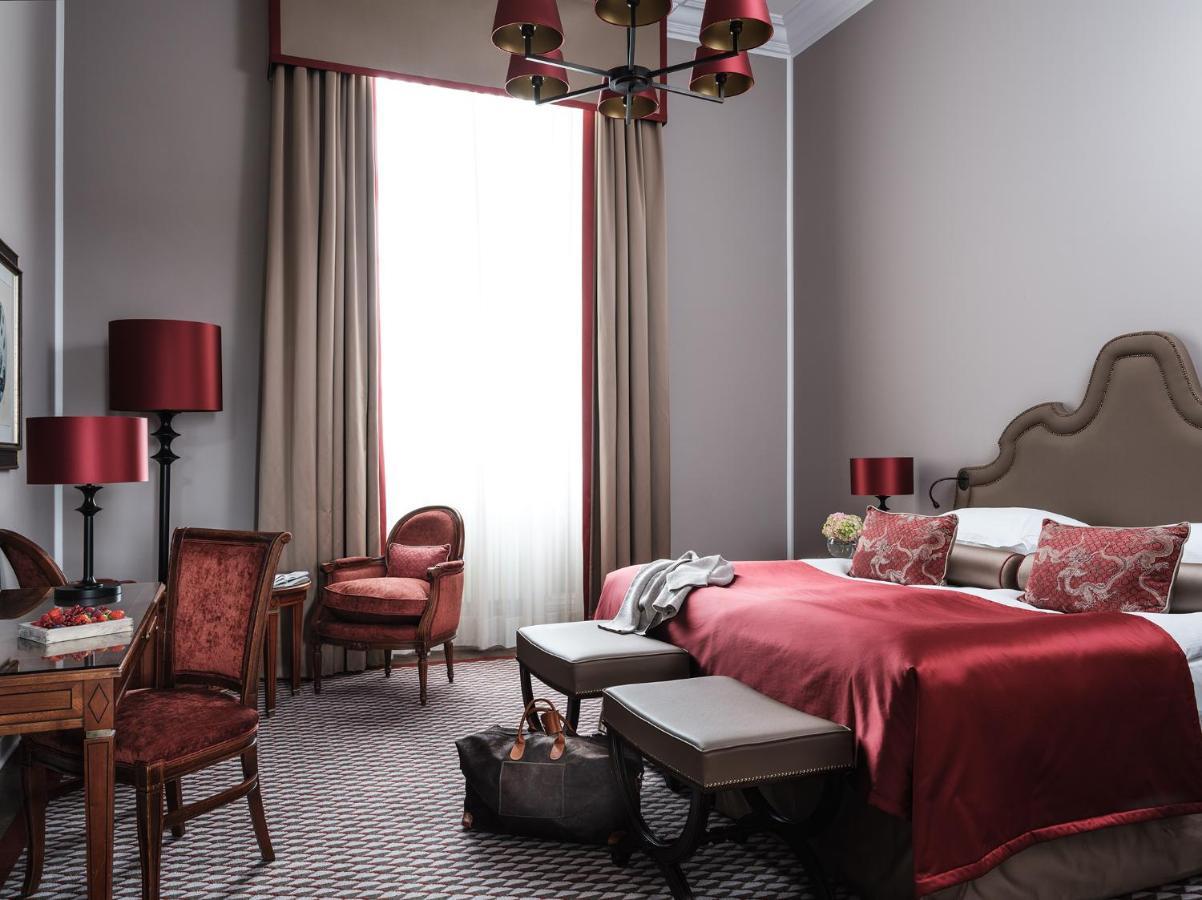 Althoff Grandhotel Schloss Bensberg แบร์กิชกลัดบัค ภายนอก รูปภาพ