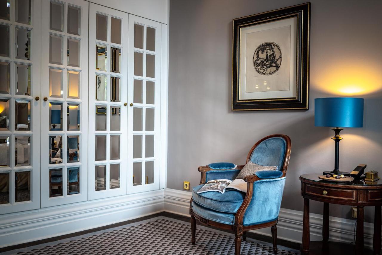 Althoff Grandhotel Schloss Bensberg แบร์กิชกลัดบัค ภายนอก รูปภาพ Interior of the hotel