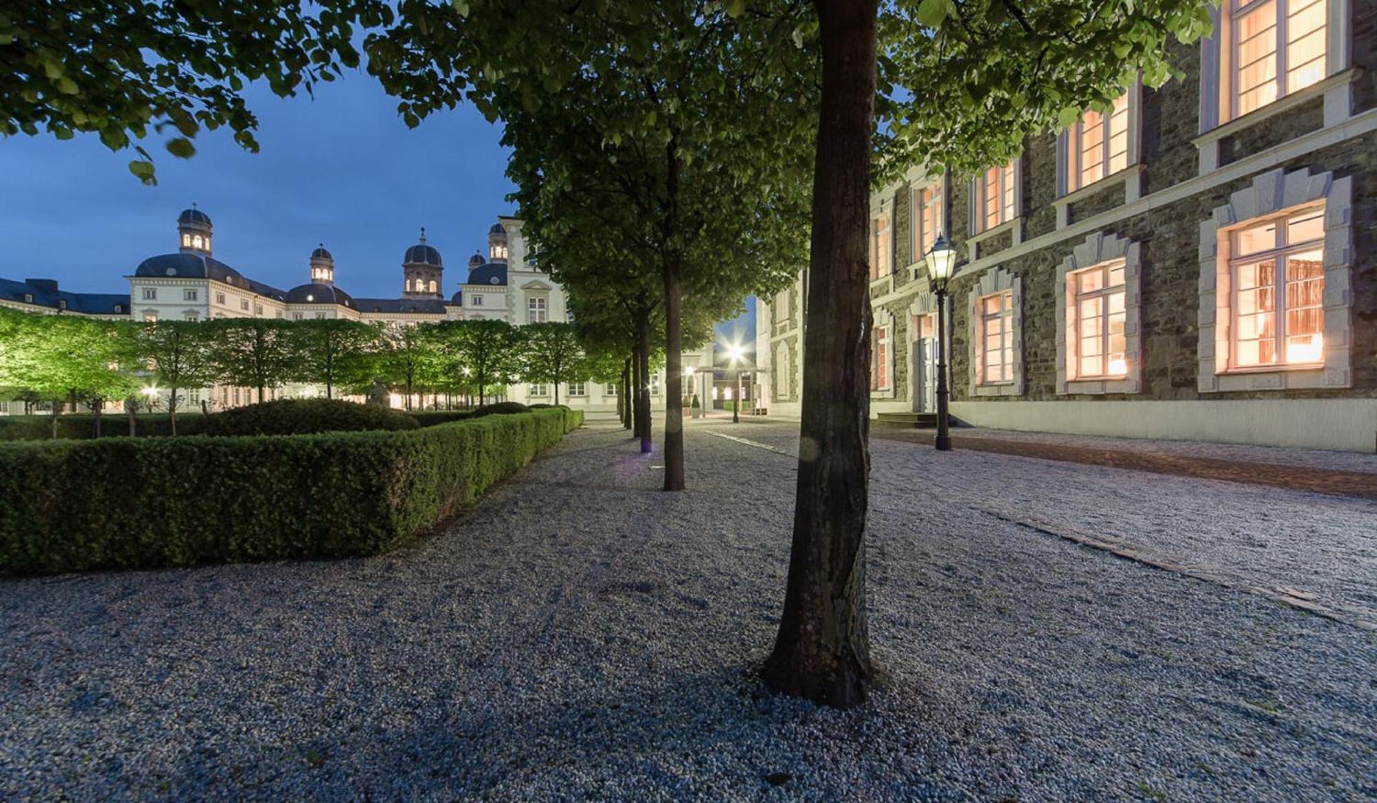 Althoff Grandhotel Schloss Bensberg แบร์กิชกลัดบัค ภายนอก รูปภาพ The University of Liège